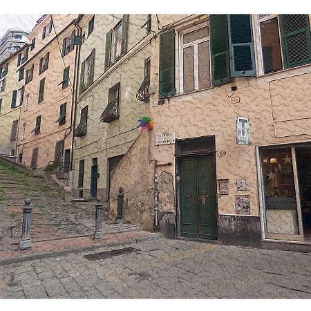Casa Maura - 2 Passi Nella Storia Appartement Genua Buitenkant foto