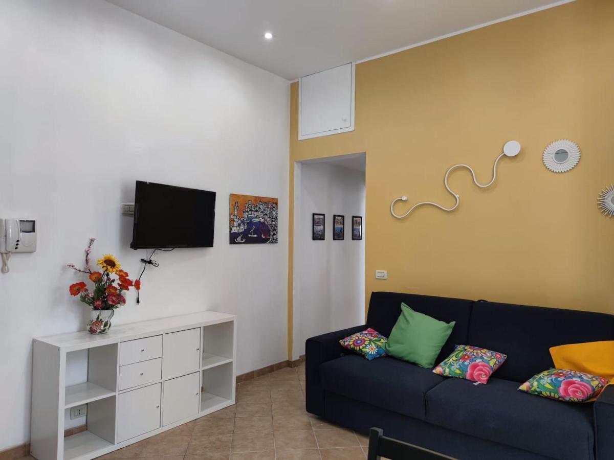 Casa Maura - 2 Passi Nella Storia Appartement Genua Buitenkant foto